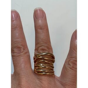 Gold Tone Ring Costume Jewelry Size 6.5